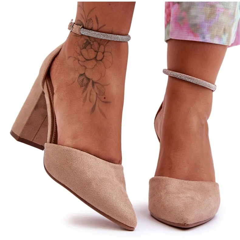 Donkerbeige pumps van diamantsuède met zirkonia's