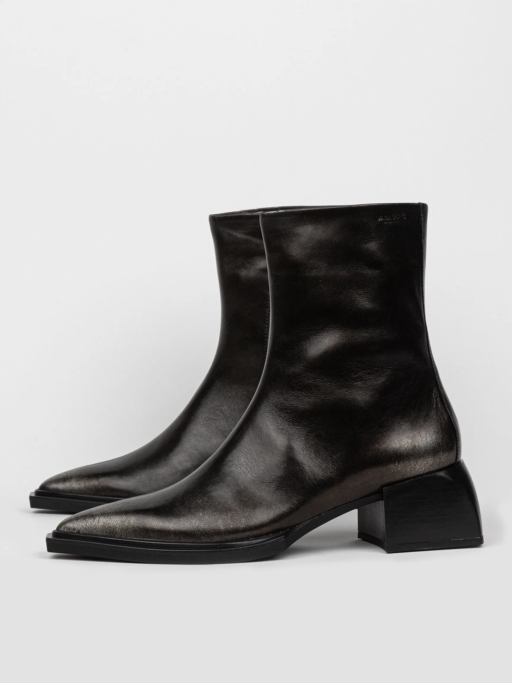 Vagabond Shoemakers Vivian, leather low boots